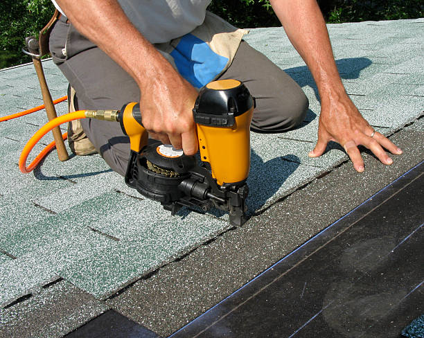 Best Commercial Roofing Services  in Oceana, WV